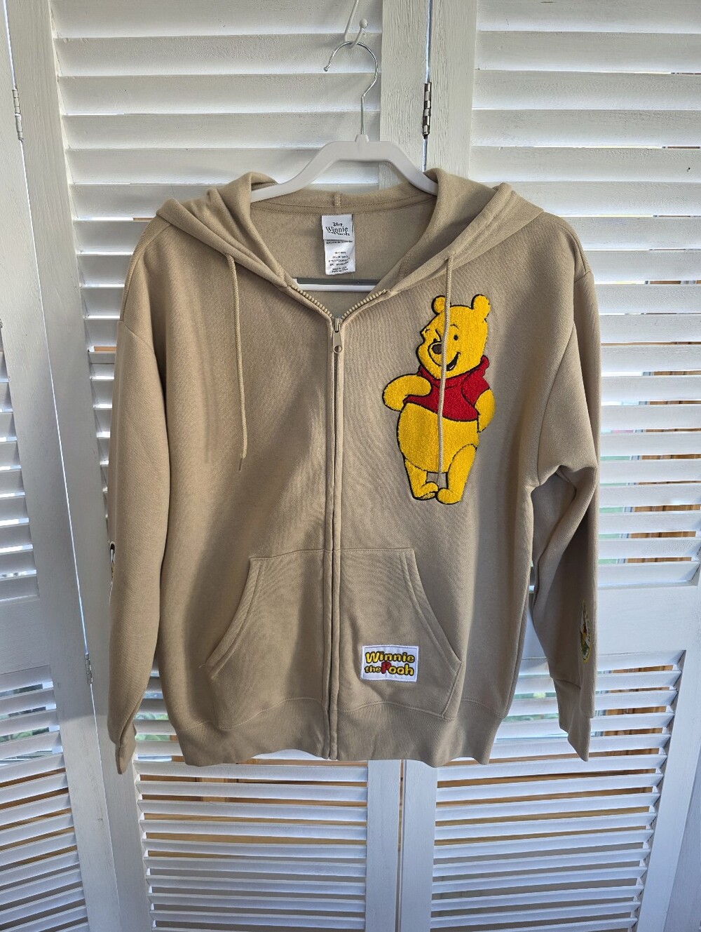 Winnie the Pooh Zip-Up Women's Hoodie Size L